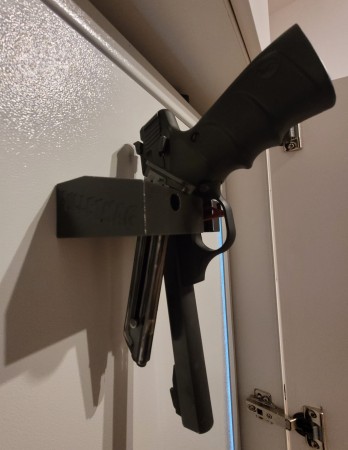 Uchwyt na broń BROWNING BUCK MARK / RUGER MK IV/III .22LR + 2 magazynki (wkładane od góry)