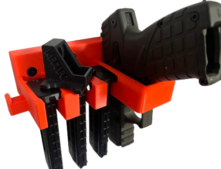 Uchwyt na broń KELTEC P17 i 3 magazynki + szybkoładowarka