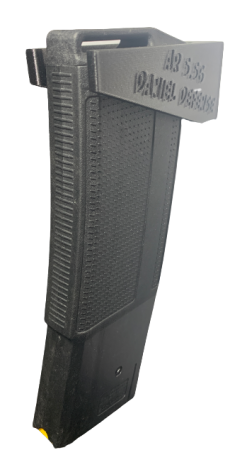 Uchwyt na magazynki AR-15 / M16 5.56 DANIEL DEFENSE (wkładane z przodu)